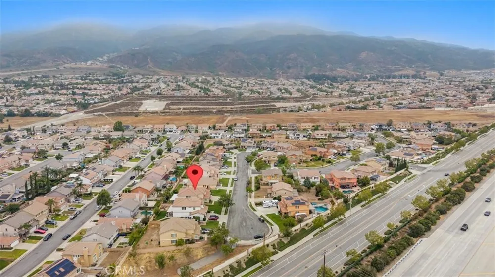 5422 Osprey ct Fontana, CA 92336