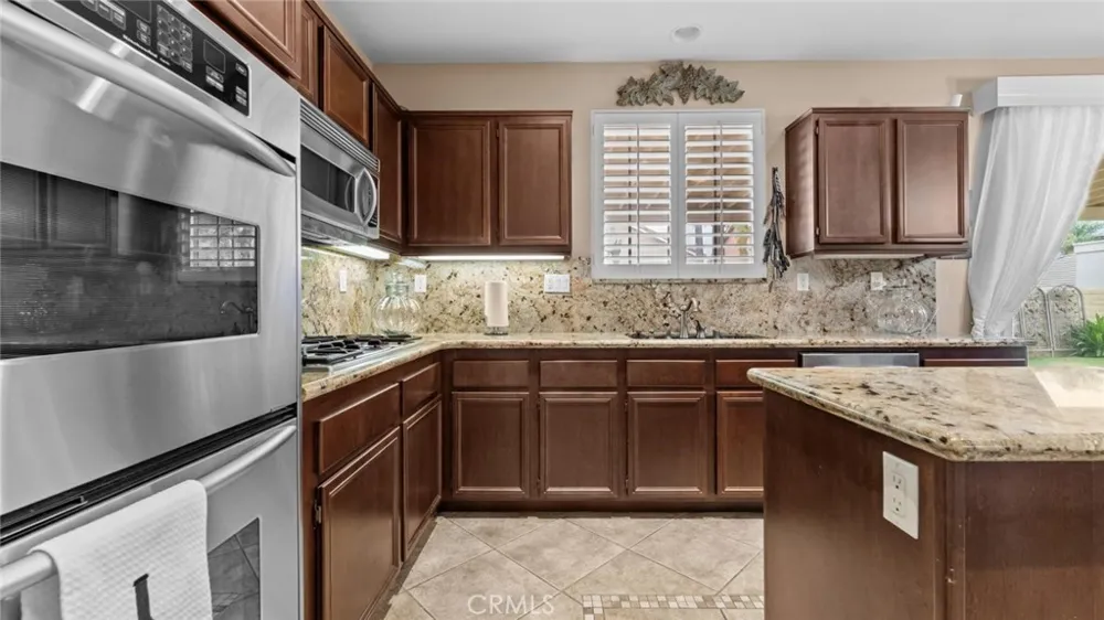 5422 Osprey ct Fontana, CA 92336