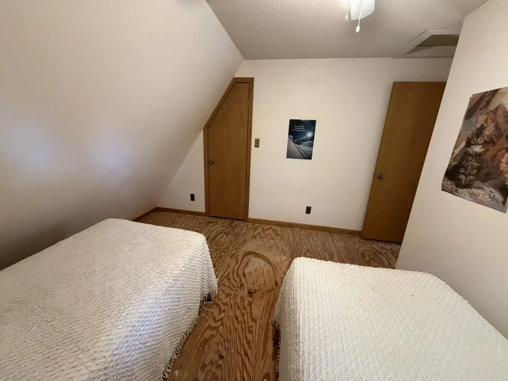 6922 W Twin Lake Drive Irons, MI 49644