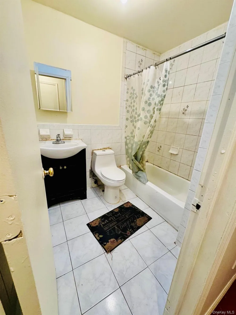 106-12 156th Street #3rd Fl Jamaica, NY 11433
