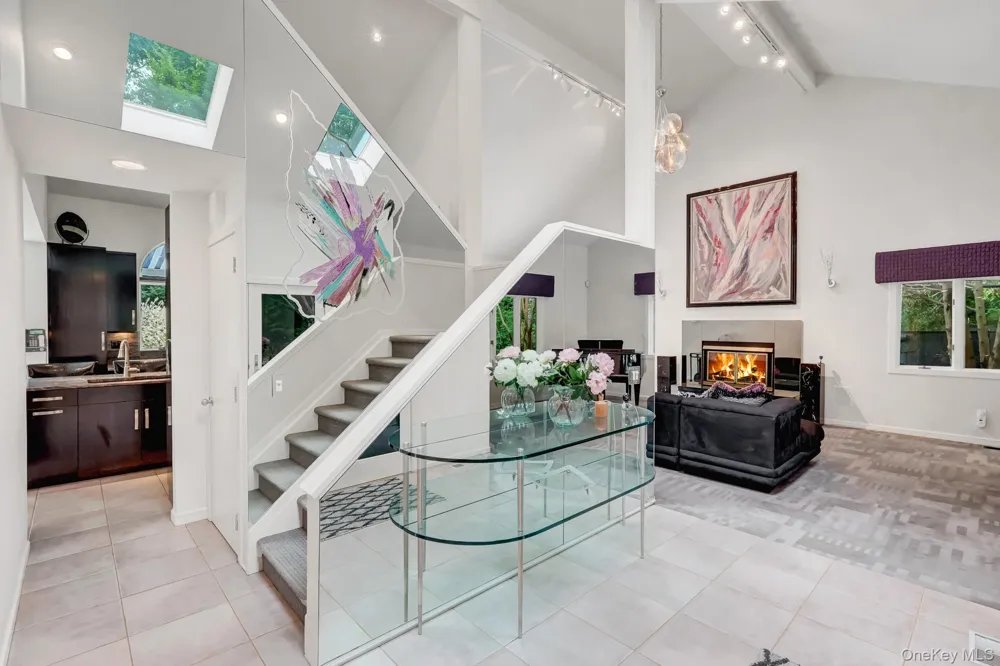 9 Plume Grass Way Westhampton, NY 11977