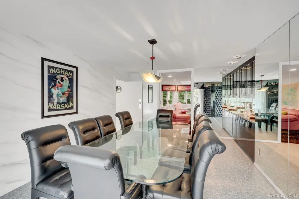 9 Plume Grass Way Westhampton, NY 11977