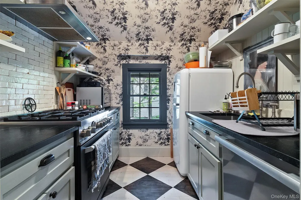 259-A Westchester Avenue Pound Ridge, NY 10576