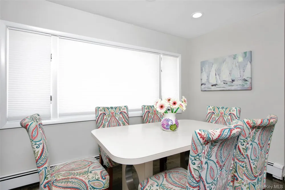 5 Kensington Lido Beach, NY 11561