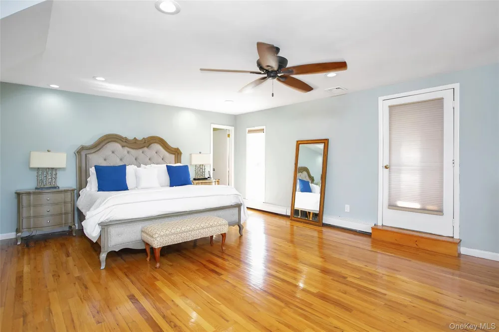 5 Kensington Lido Beach, NY 11561