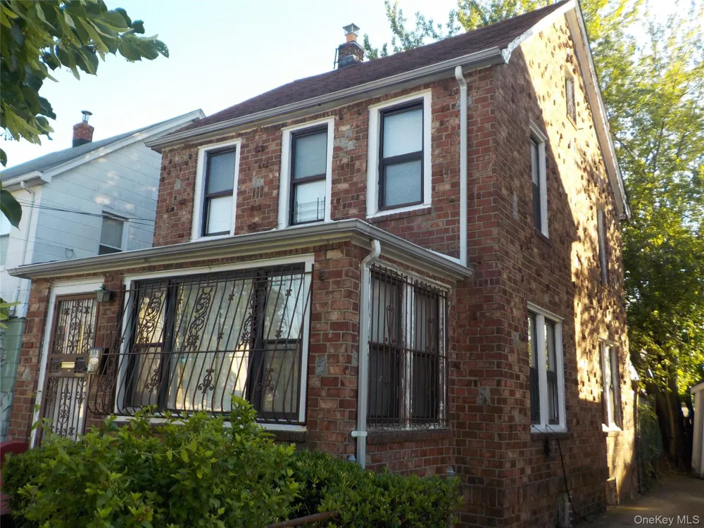 11342 194th Street Saint Albans, NY 11412