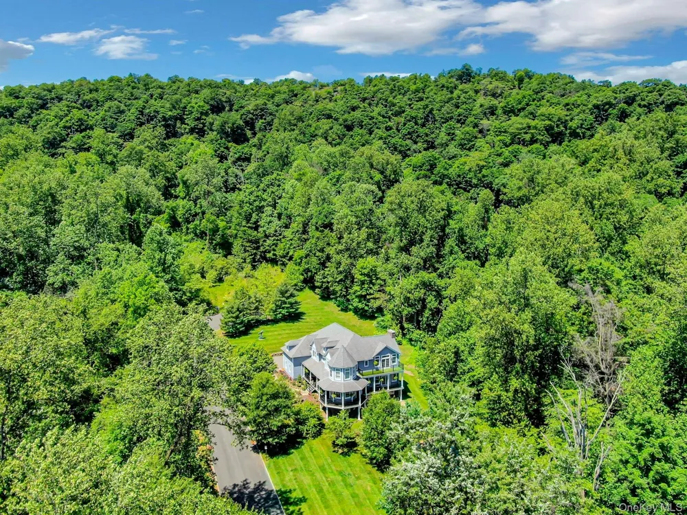 11 Badi Drive Nyack, NY 10960