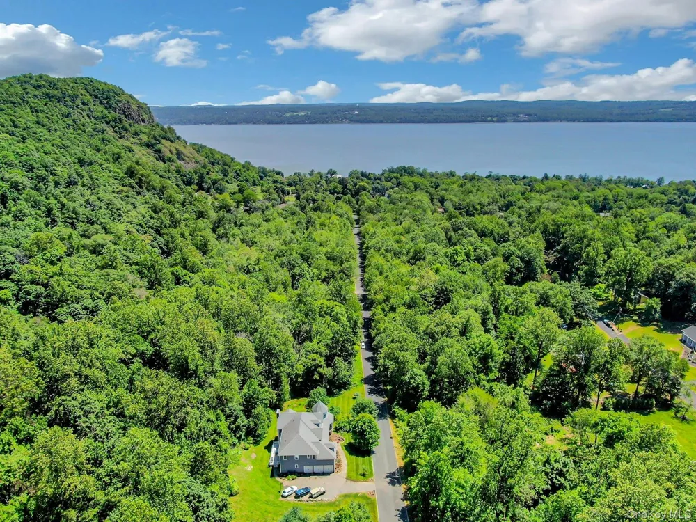 11 Badi Drive Nyack, NY 10960