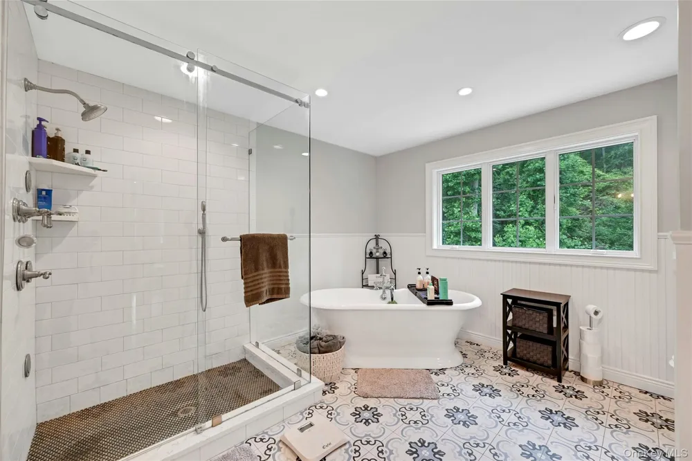 11 Badi Drive Nyack, NY 10960