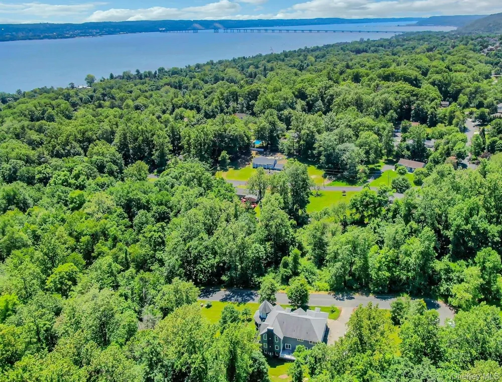 11 Badi Drive Nyack, NY 10960