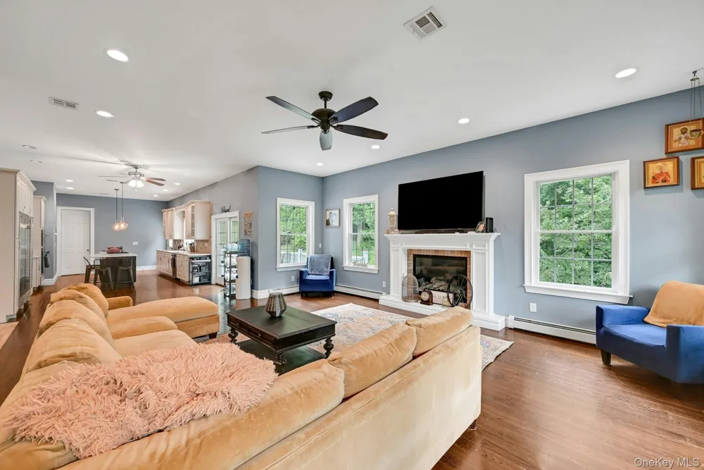 11 Badi Drive Nyack, NY 10960