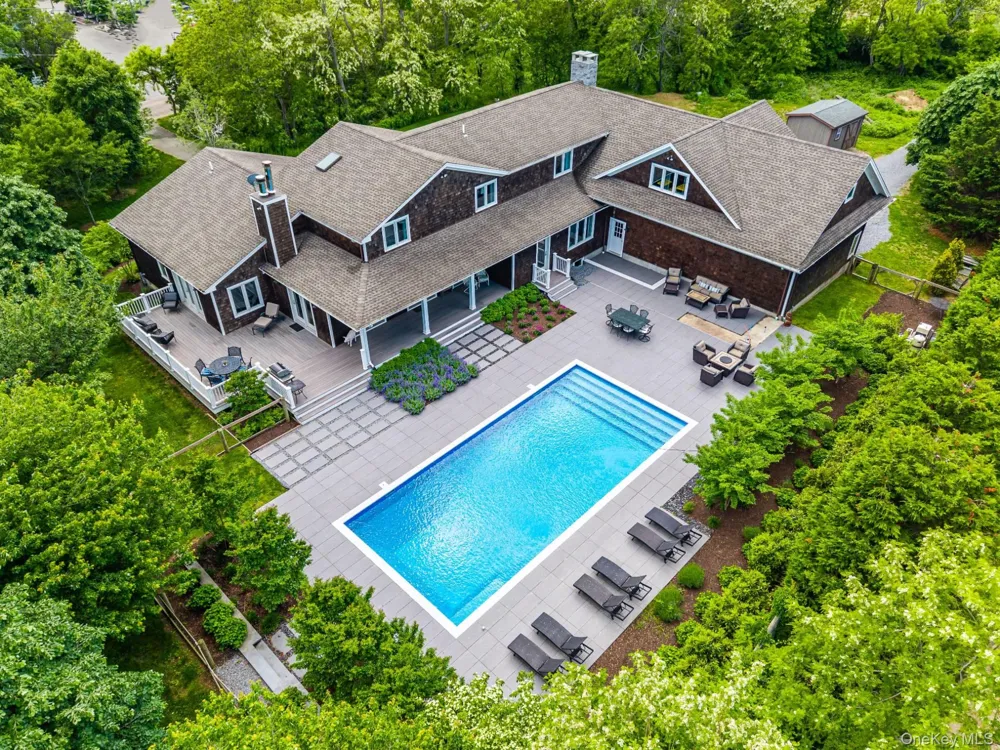 12950 Oregon Road Cutchogue, NY 11935