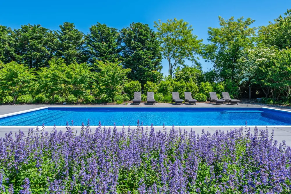 12950 Oregon Road Cutchogue, NY 11935