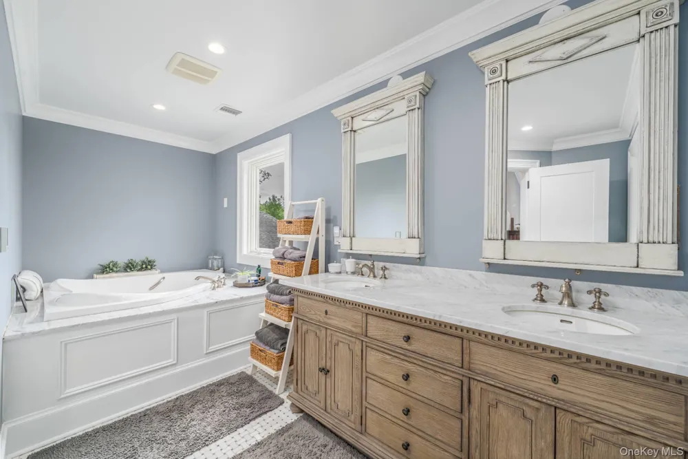 12950 Oregon Road Cutchogue, NY 11935