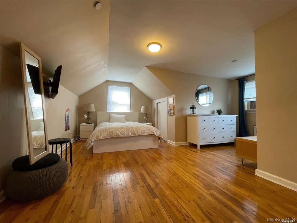471 E Hudson #2 Long Beach, NY 11561