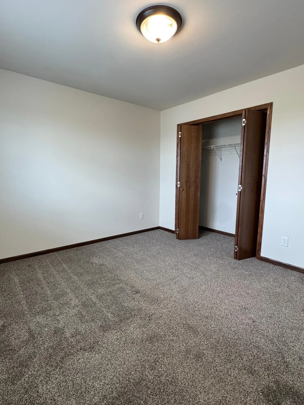 3619 15th Street S Moorhead, MN 56560