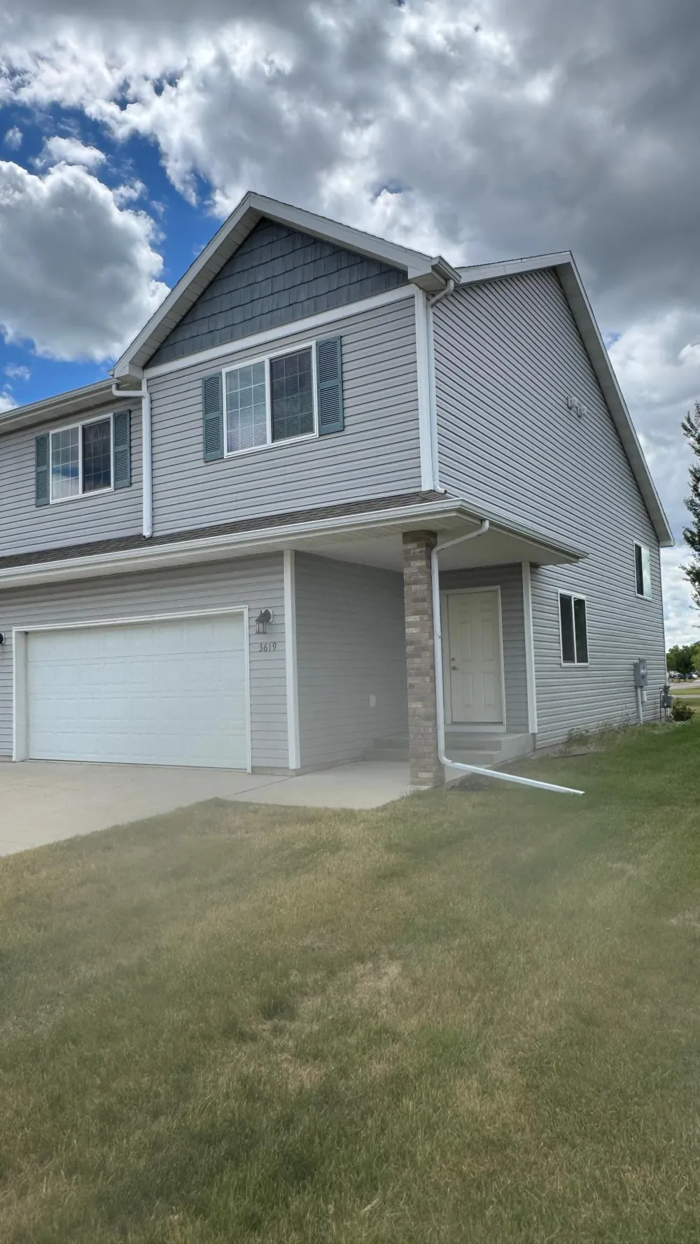 3619 15th Street S Moorhead, MN 56560