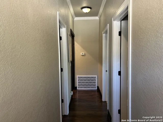235 GRAY ST San Antonio, TX 78208