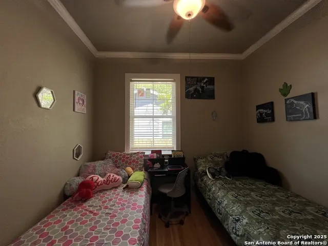 235 GRAY ST San Antonio, TX 78208