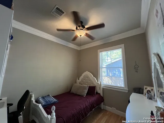 235 GRAY ST San Antonio, TX 78208
