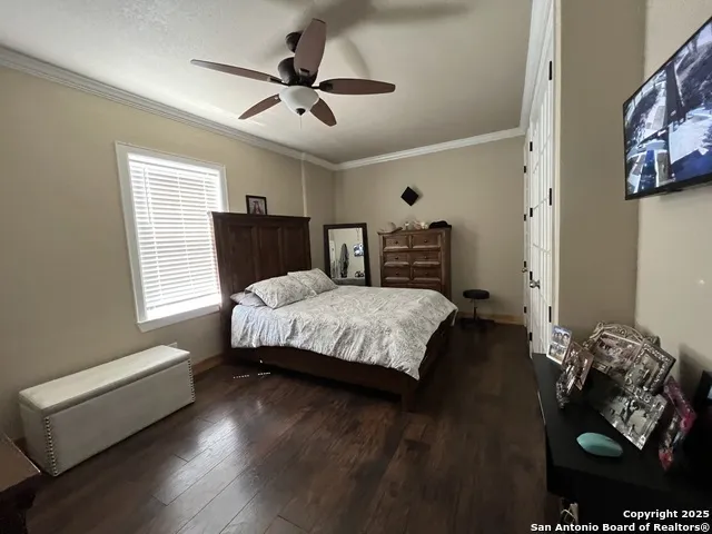 235 GRAY ST San Antonio, TX 78208