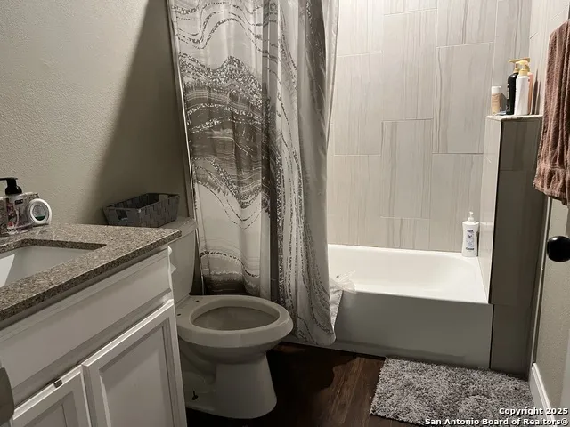 235 GRAY ST San Antonio, TX 78208