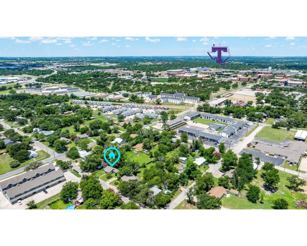 1425 Groesbeck & Lillian Stephenville, TX 76401