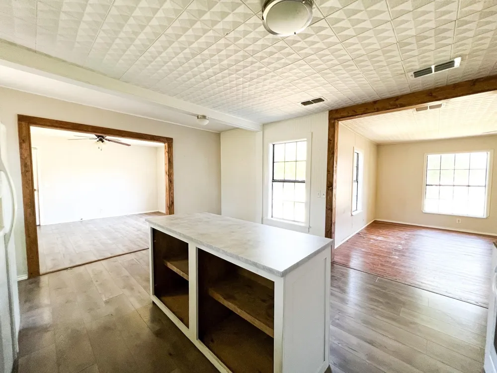 1425 Groesbeck & Lillian Stephenville, TX 76401