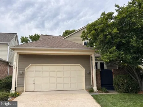 3120 JERMAN LANE