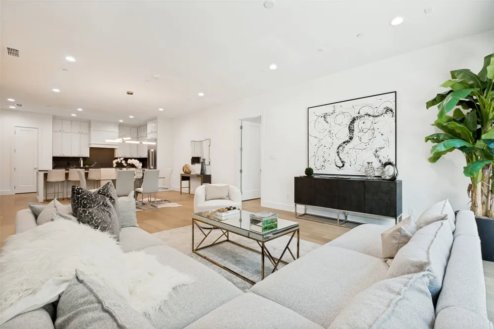 3601 Routh Street #1C Dallas, TX 75219