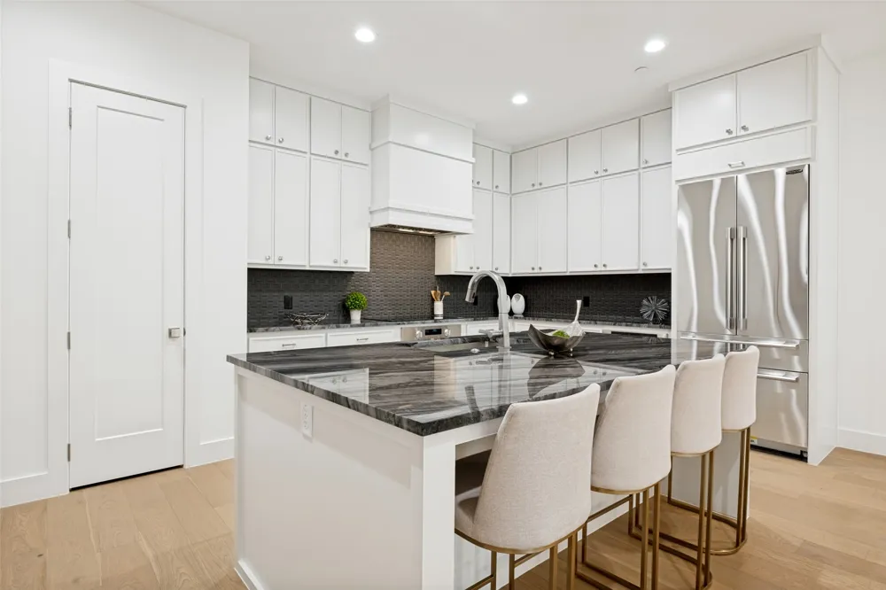 3601 Routh Street #1C Dallas, TX 75219