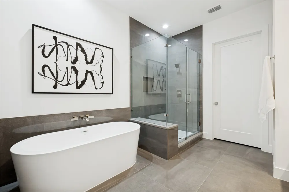 3601 Routh Street #1C Dallas, TX 75219