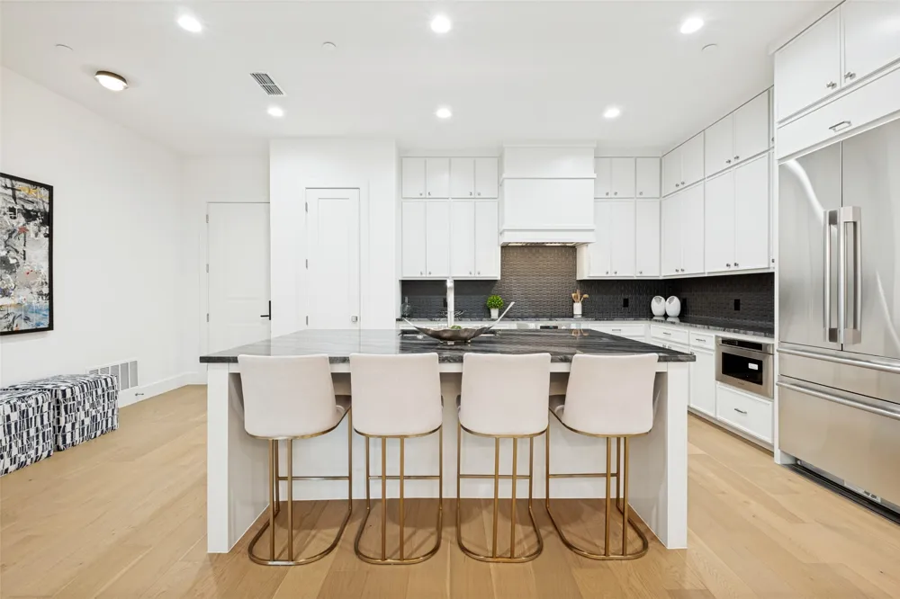 3601 Routh Street #1C Dallas, TX 75219