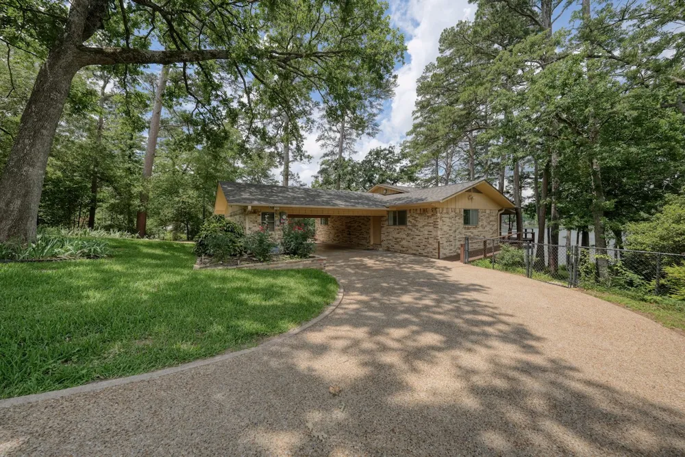 338 Hideaway Lane Central Hideaway, TX 75771