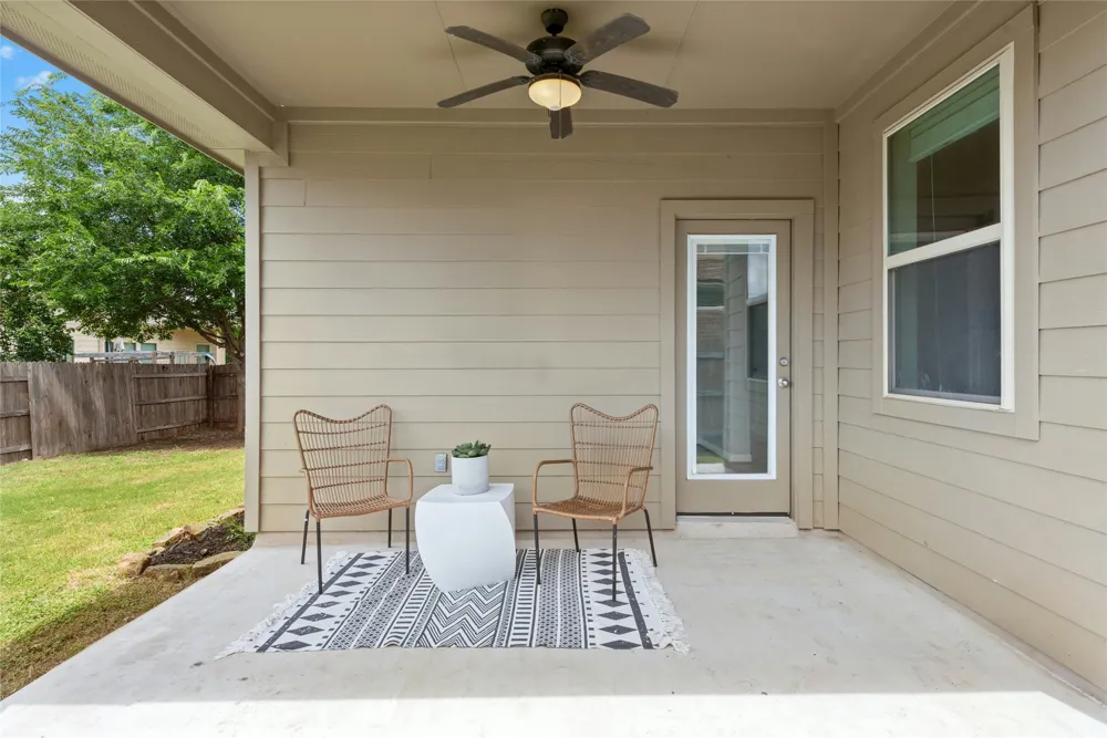 2704 Santa Ana Lane Round Rock, TX 78665