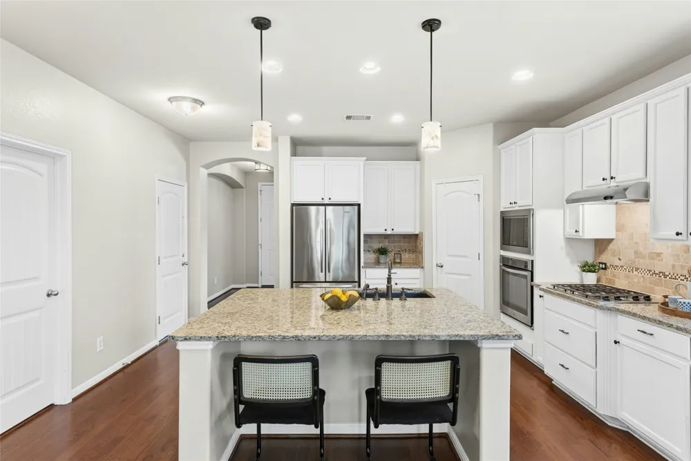 2704 Santa Ana Lane Round Rock, TX 78665