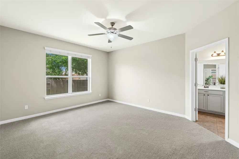 2704 Santa Ana Lane Round Rock, TX 78665