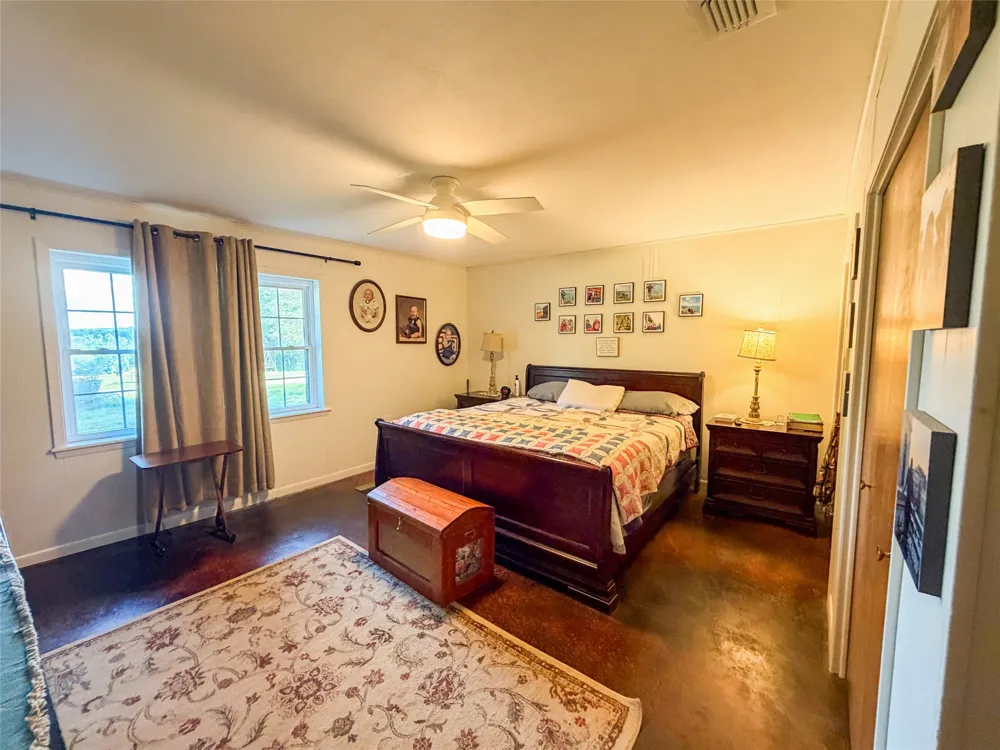 9822 Nasturtium Road Ore City, TX 75683