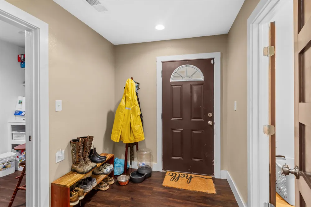 250 Williford Street Fairfield, TX 75840