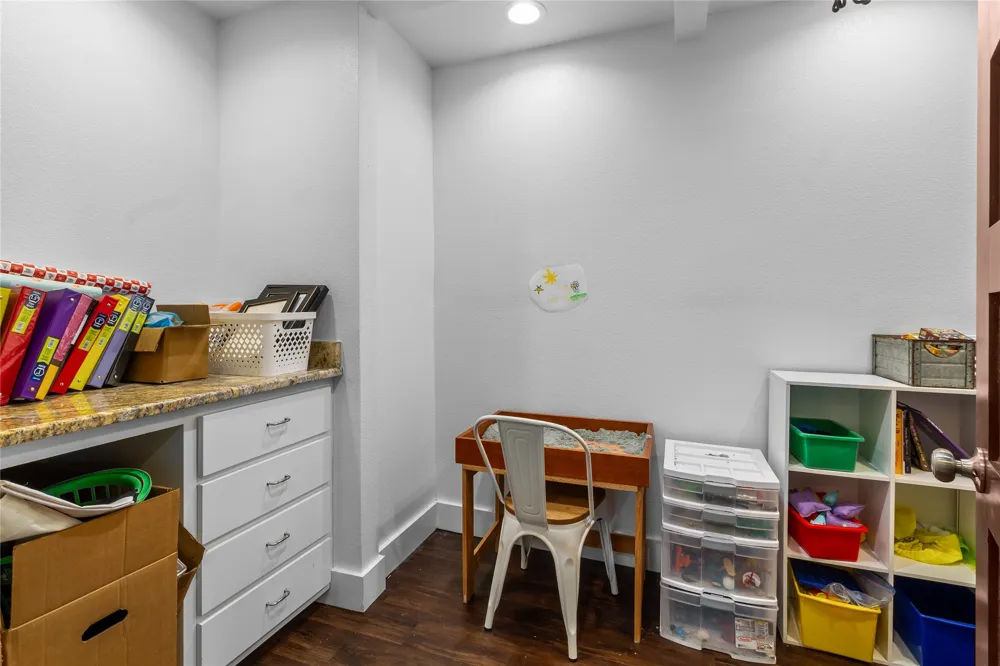 250 Williford Street Fairfield, TX 75840