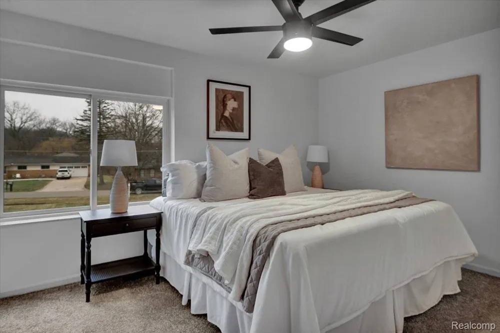 1365 Thistleridge Holly Township, MI 48442