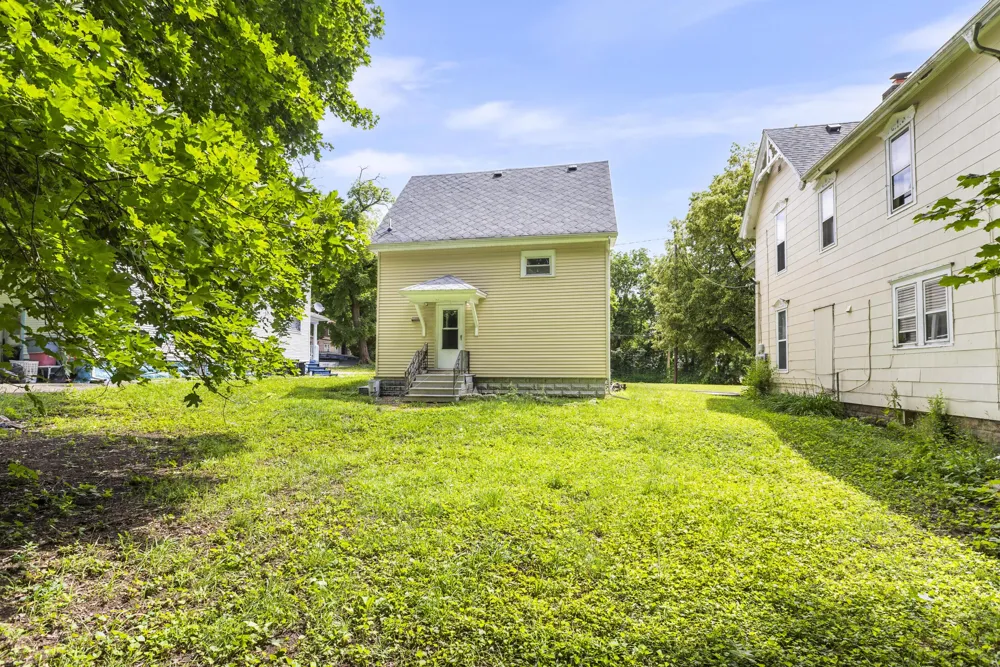 1030 S Jackson Street Jackson City, MI 49203