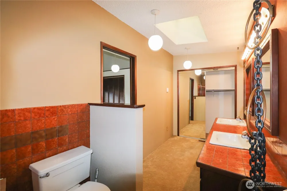 502 Val Vista Drive Montesano, WA 98563