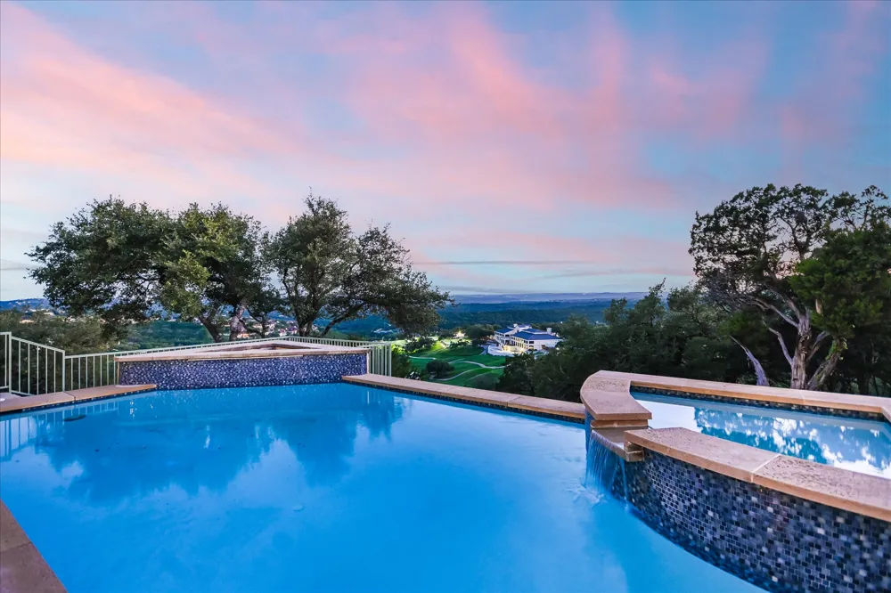 4501 Golf Vista Drive Austin, TX 78730