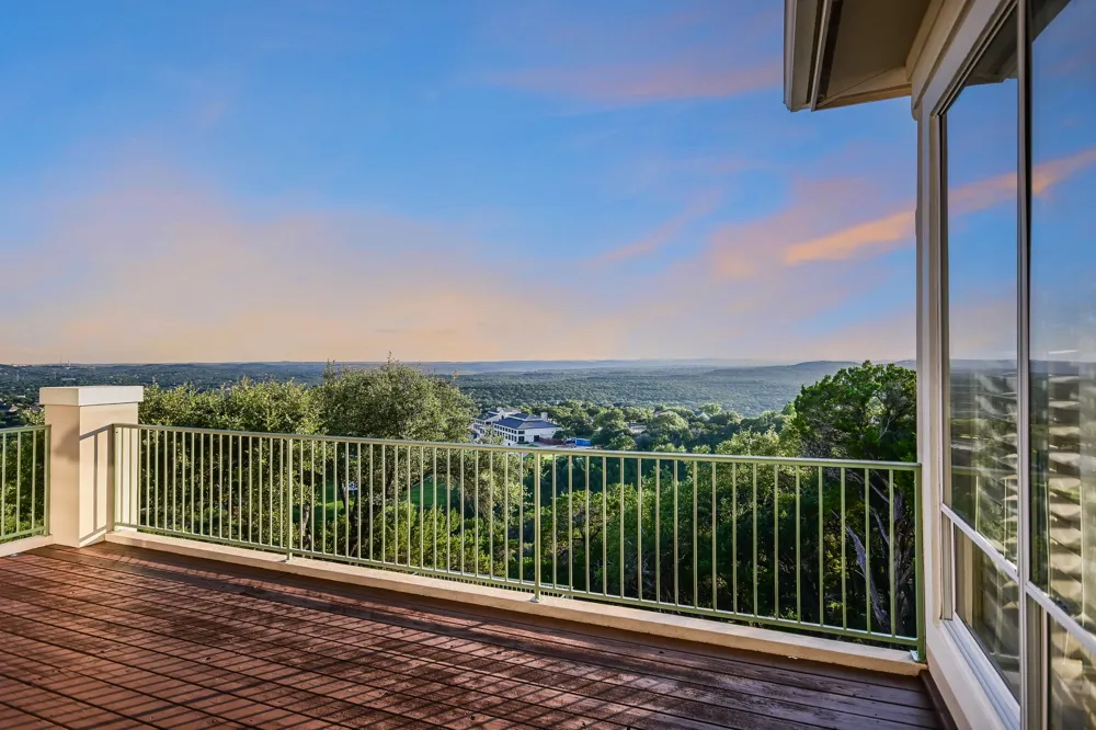 4501 Golf Vista Drive Austin, TX 78730