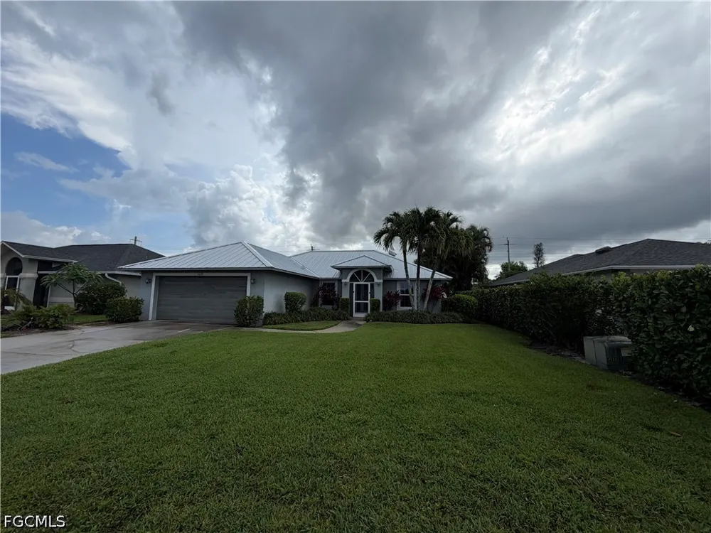 Kent Drive Naples, FL 34112