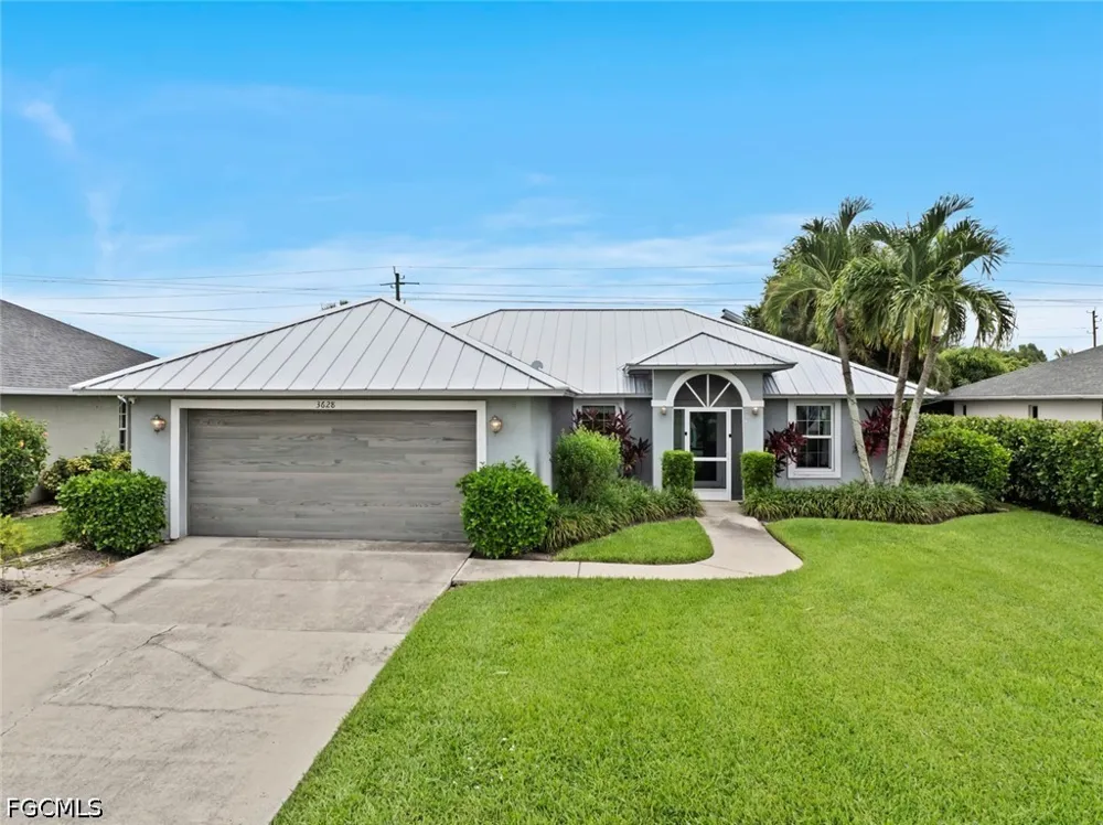 Kent Drive Naples, FL 34112