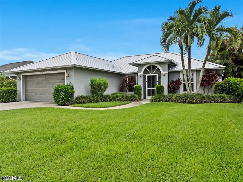 Kent Drive Naples, FL 34112