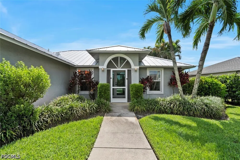 Kent Drive Naples, FL 34112