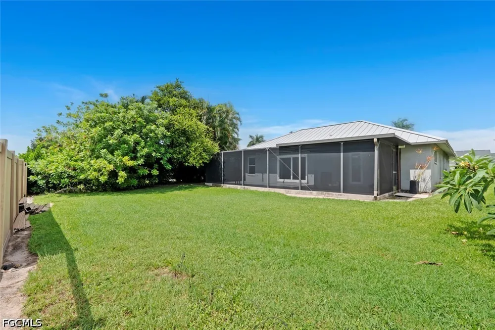 Kent Drive Naples, FL 34112